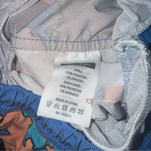 Maamgic Boys Stretch Quick Dry Swim Shorts Size 5/6 - Picture 6 of 6